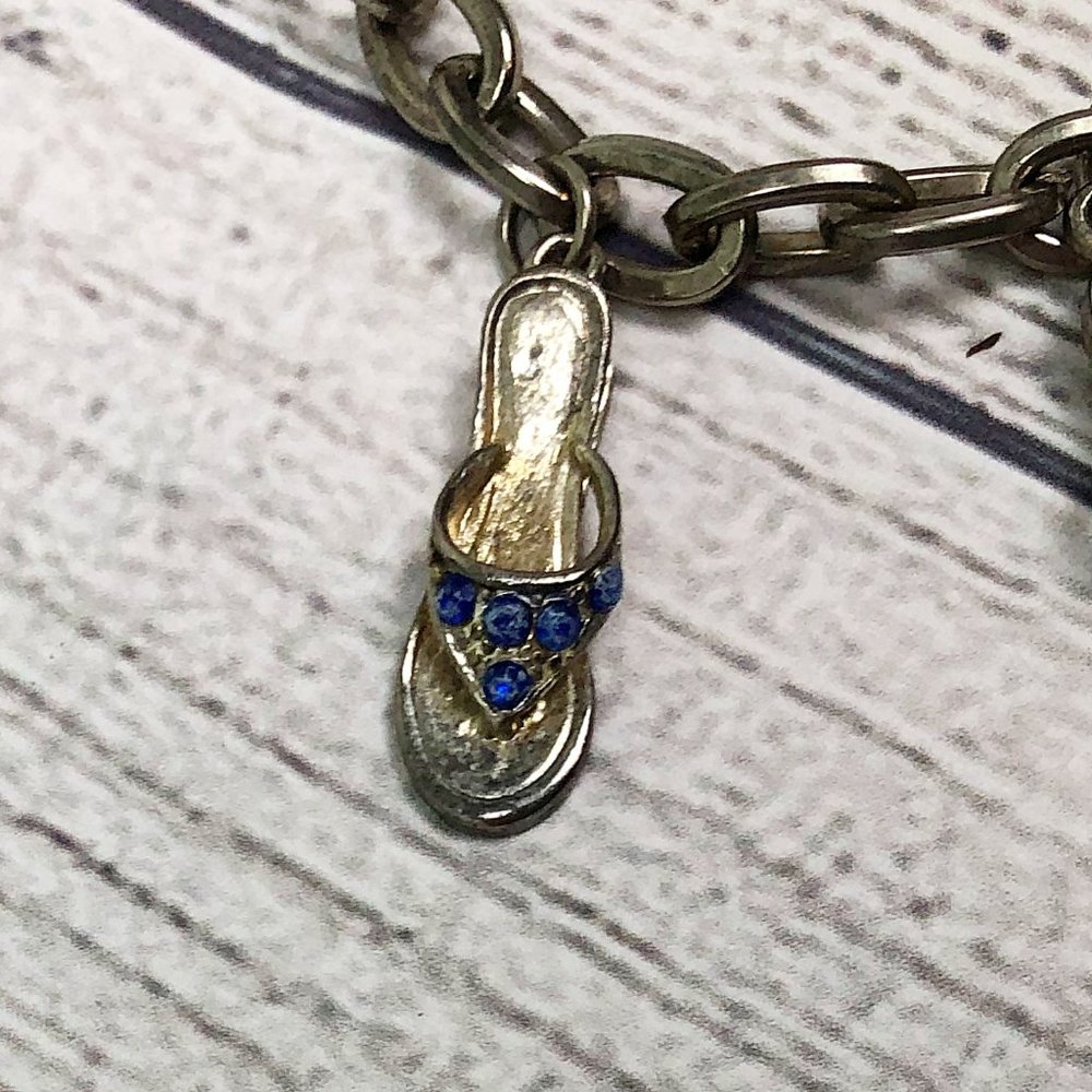 $5 CLEARANCE! Girls Flip Flop Charm Silver Charm Bracelet - Picture 7 of 9